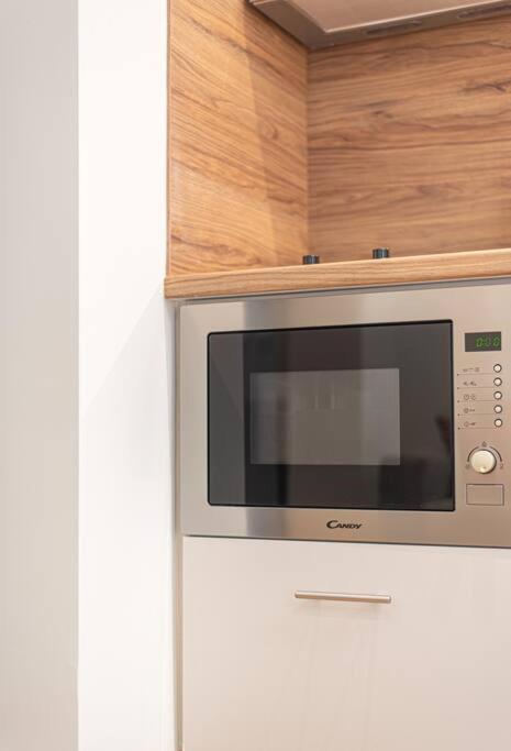 Peaceful Shelter In Athens Apartment ภายนอก รูปภาพ
